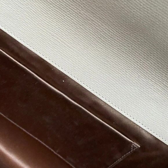 Yves saint Laurent clutch - Picture 2 of 4